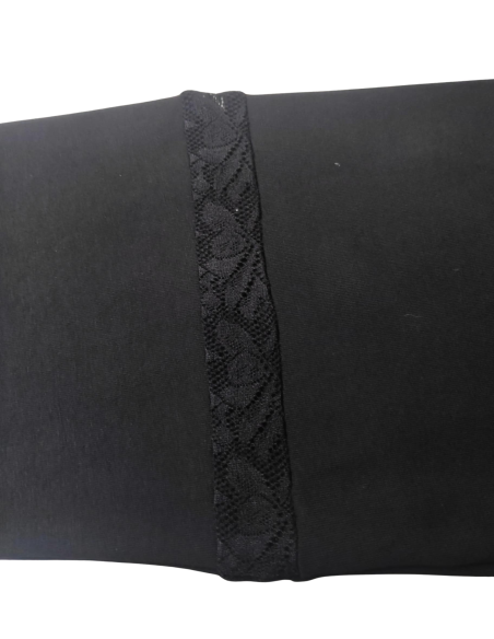 Majica crna sa čipkom na rukavima