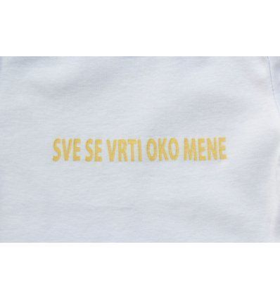 Baby majica bijela "Sve se vrti oko mene"